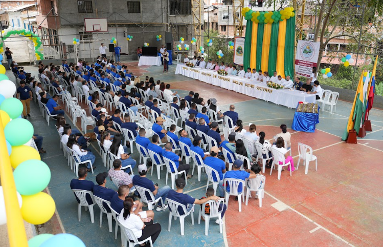 Corantioquia impulsa minería responsable con la entrega de las primeras licencias ambientales globales de 2025